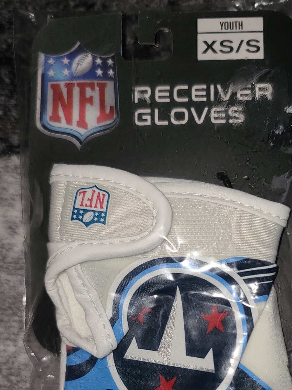 Franklin Sports Tennessee Titans NFL gloves (Youth XS/S) New in Package